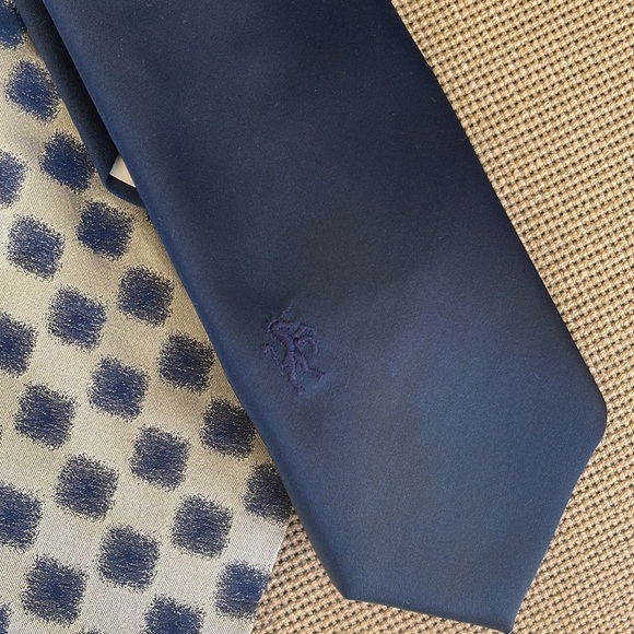 Vintage Designer Men's Ties Set of 4 - Picture 3 of 5